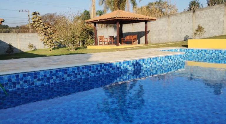 Beautiful vacation home with pool | Dogs allowed in Ibiuna