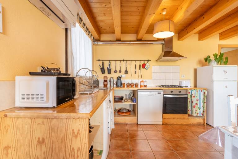 Farmhouse 'El Refugi De Rubinat' with Mountain View, Wi-Fi and Air Conditioning — photo 5