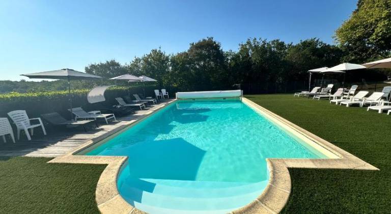 House with pool, terrace & BBQ — photo 3