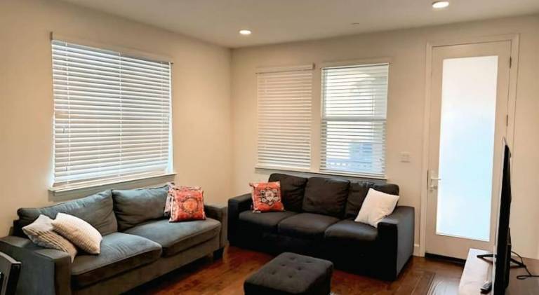 Rental apartment for 6 persons in Newark, CA