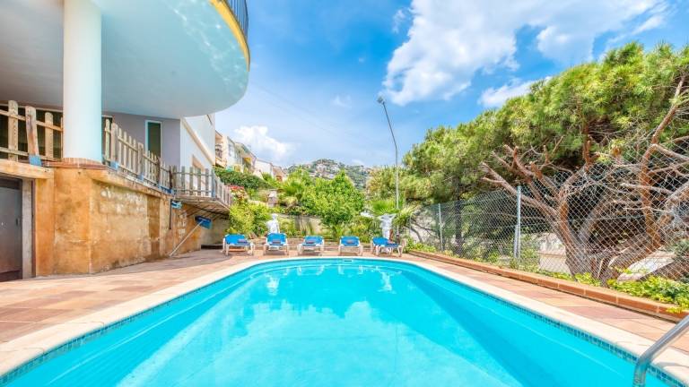 Villa "CostaCabana - Villa Valentina" with Pool, Garden and Wi-Fi — photo 2