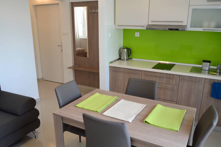 One bedroom apartment with balcony and sea view Jakišnica, Pag (A-4160-e) — photo 4