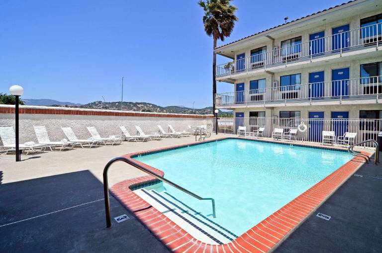 Motel 6 Fairfield, CA - Napa Valley — photo 2