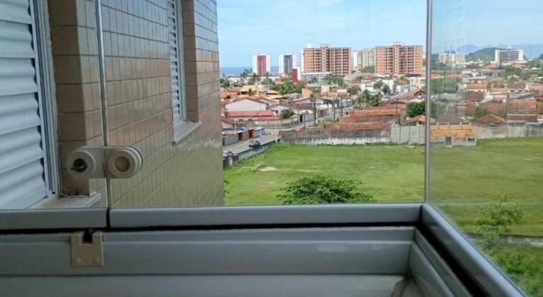 Holiday apartment with 1 room for 8 persons in Itanhaém
