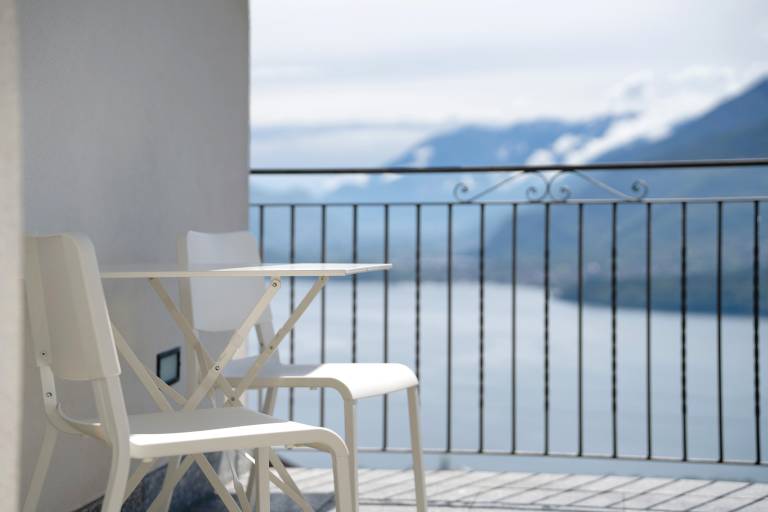 Holiday Home 'Il Nido Del Colibrì' with Lake View, Private Terrace & Wi-Fi — photo 5