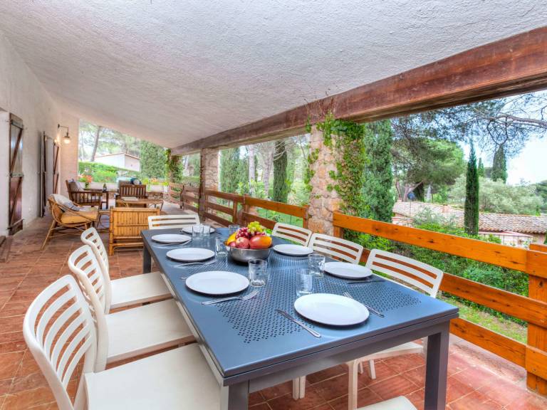 Lovely house with patio, barbecue & yard | Next to the beach | Pet-friendly — photo 2