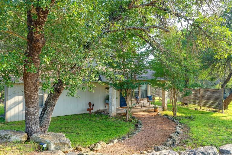 Circle D Guest House Pet Friendly Country Escape — photo 3