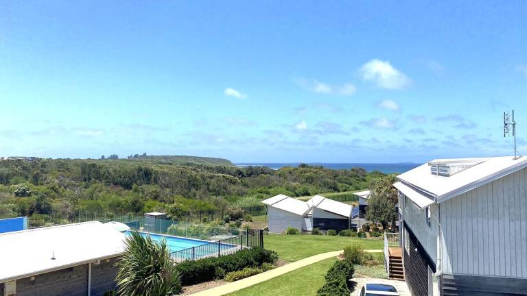 Villa  Caves Beach