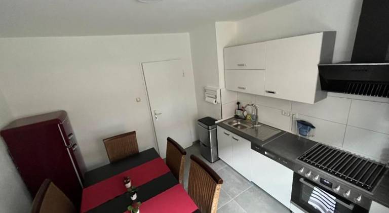 Rental apartment with 1 room for 6 persons — photo 3