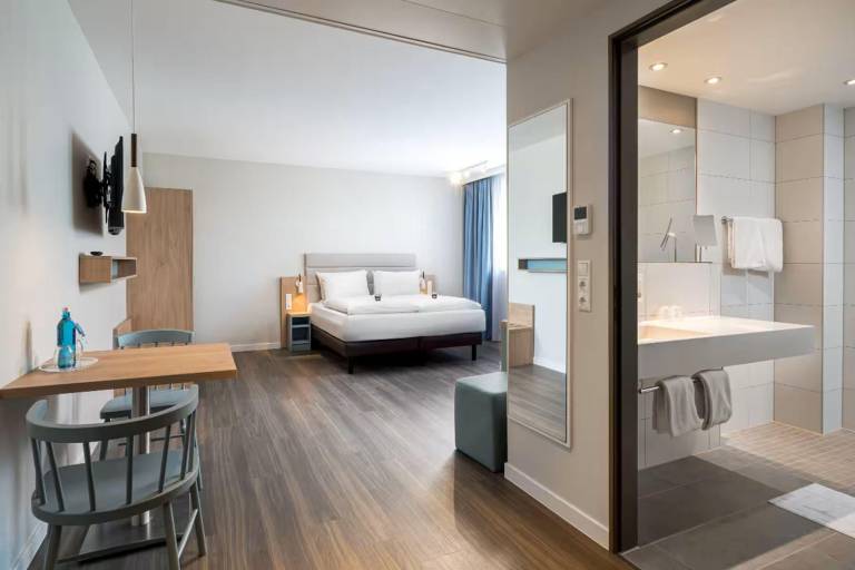 Elaya hotel oberhausen, Trademark by Wyndham — photo 2