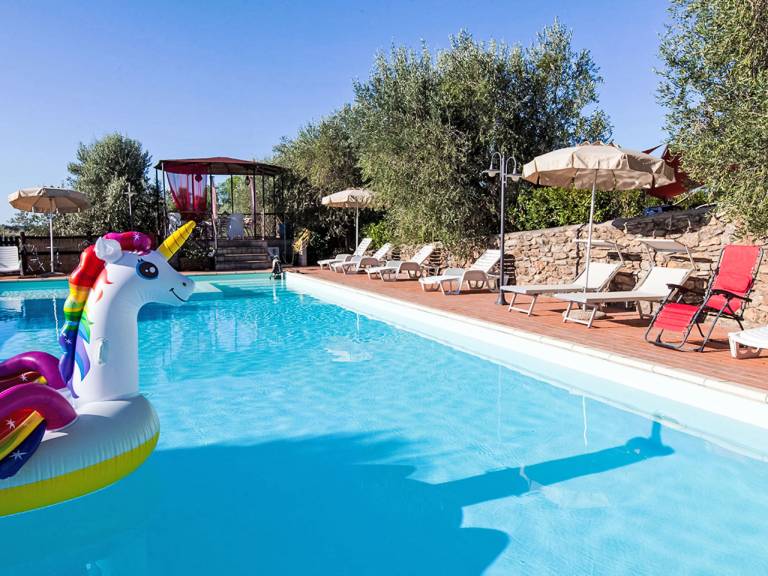 Holiday apartment with terrace, pool & garden | Nature view | Pet-friendly — photo 3