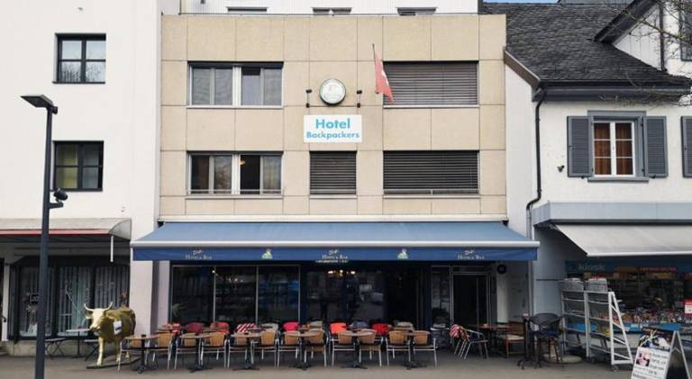 Zak Neuhausen — photo 3
