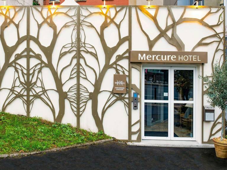Hotel Mercure Paris Suresnes Longchamp — photo 3