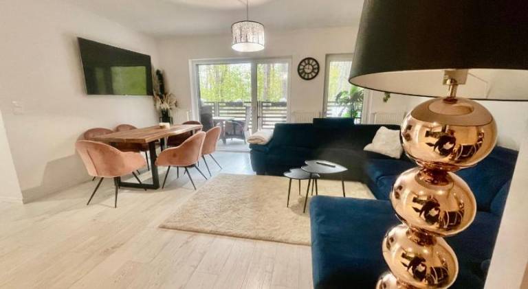 Apartment with hot tub in Rewal
