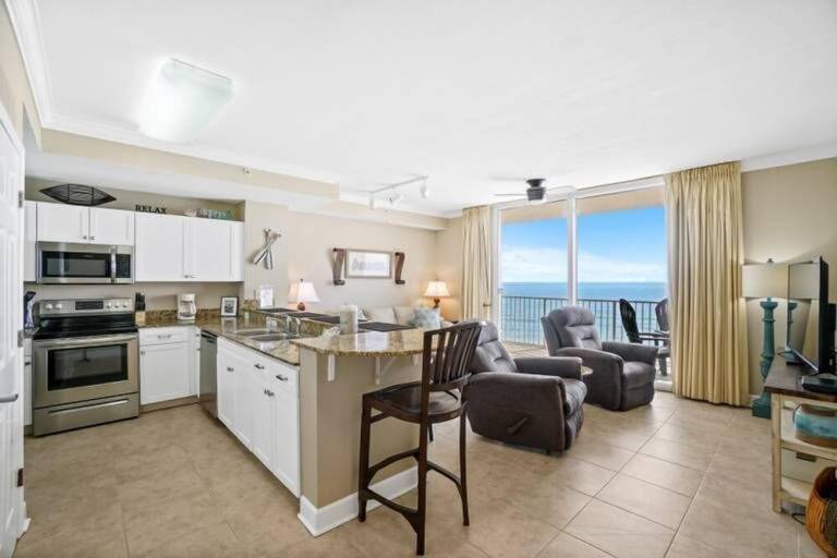 Resort  Gulf Highlands