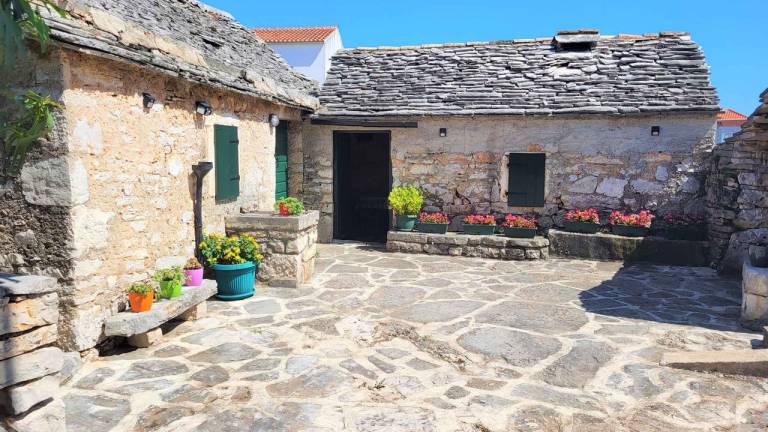 Apartman  Primošten Burnji