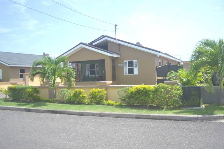 Willkommen bei Paradise Home 2