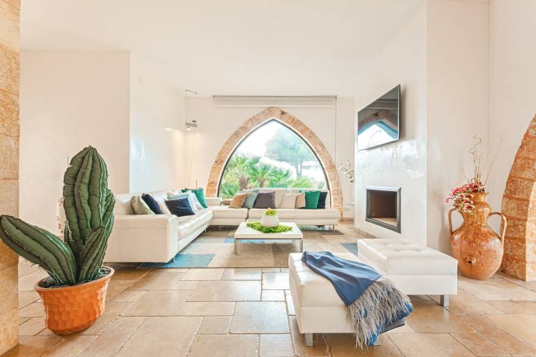 Villa with patio, private pool & garden | Garden view — photo 4