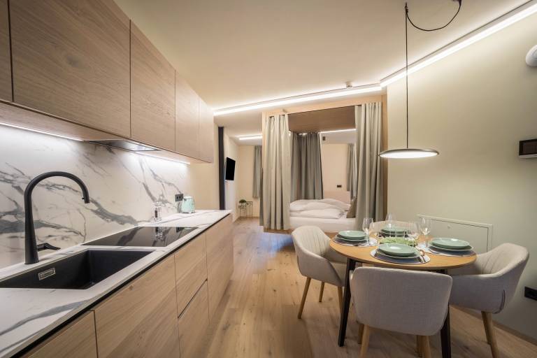 Studio Apartment 'Avia Living Teresa' with Mountain View and Wi-Fi — photo 4