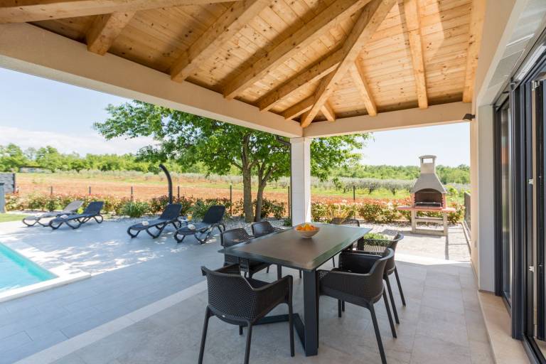 Unique villa with private pool, sea views, baby cot, BBQ, air-conditioned bedrooms with many cycle paths — photo 5