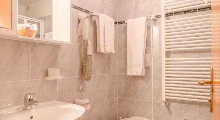 Albergo Genzianella — photo 2