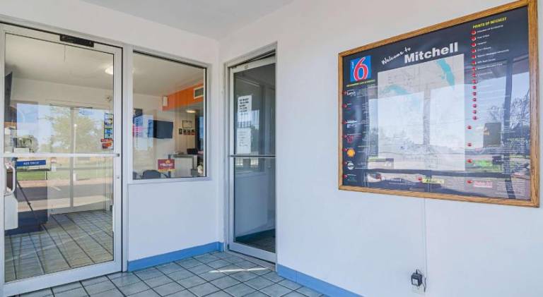 Motel 6 Mitchell, SD — photo 5