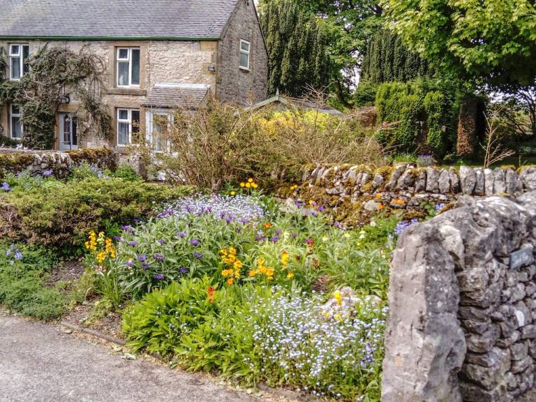 Cottage  Alstonefield