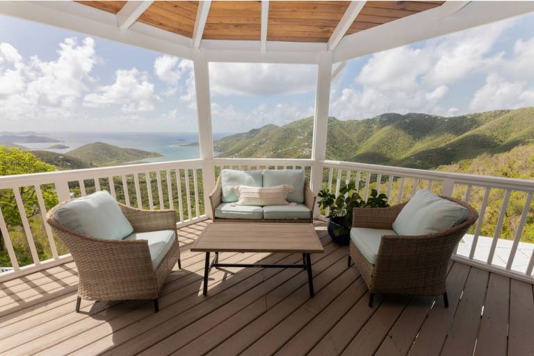 House Coral Bay