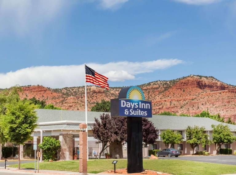 Days Inn & Suites by Wyndham Kanab in Kanab, UT