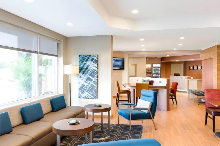 TownePlace Suites by Marriott Holland — photo 2
