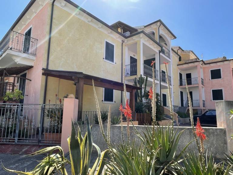 Rental apartment with 2 rooms for 6 persons in Valledoria