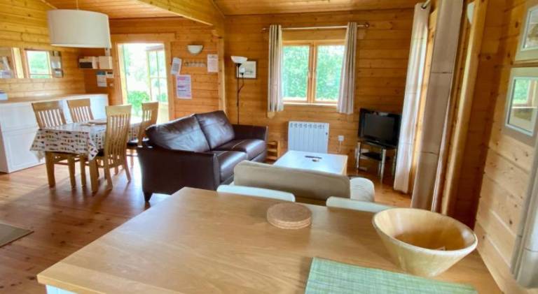 Chalet with 2 rooms for 4 persons — photo 4