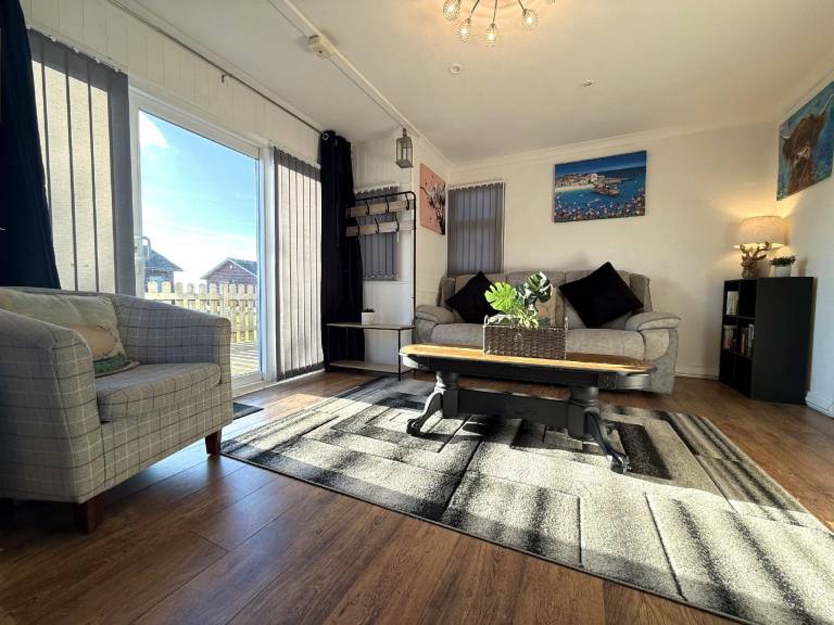 Chalet with 2 rooms for 4 persons — photo 2