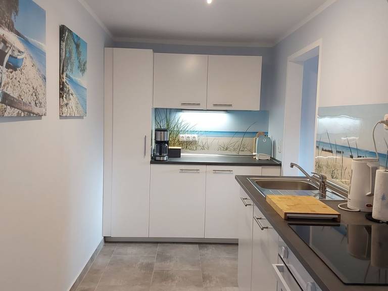 2 Raum Ferienhaus 70m&sup2; max 4 Pers 1 Baby