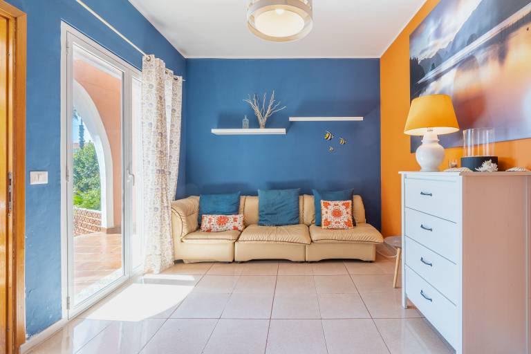 Villa 'Morgana' with Private Terrace, Wi-Fi and Air Conditioning — photo 4