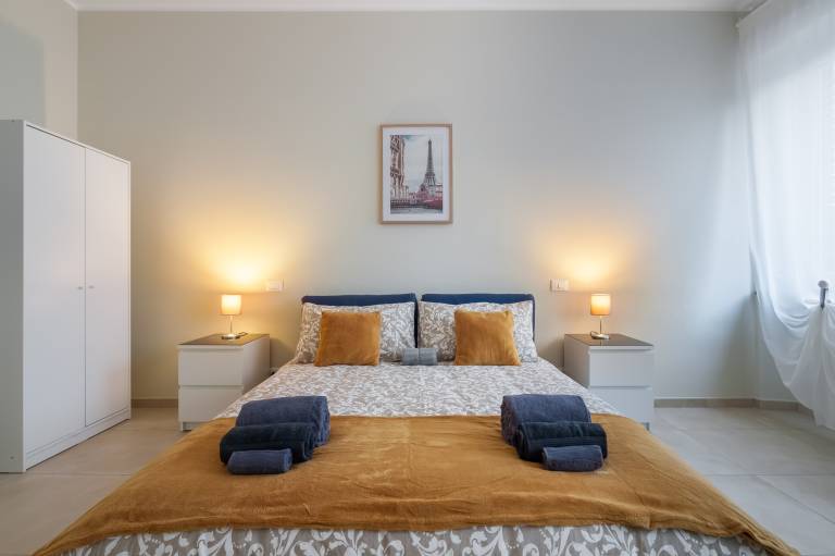 Maison Rosaria Vacation Home near Allianz Stadium with Balcony in Turin