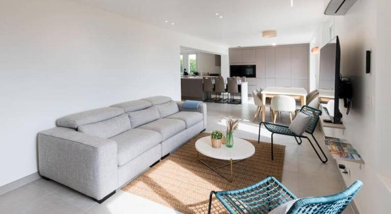 Villa with 6 rooms for 12 persons in Touques