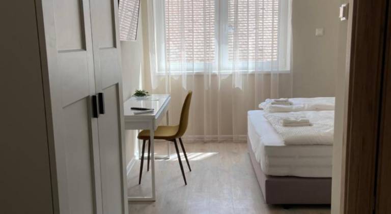 Apartman Komló
