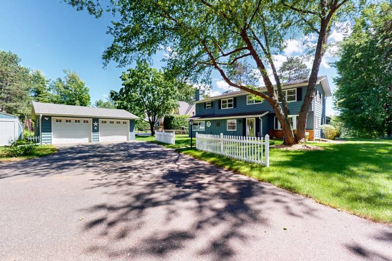 House  Minocqua