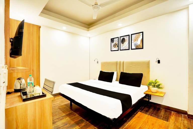 Townhouse Sector 104 Noida in Noida