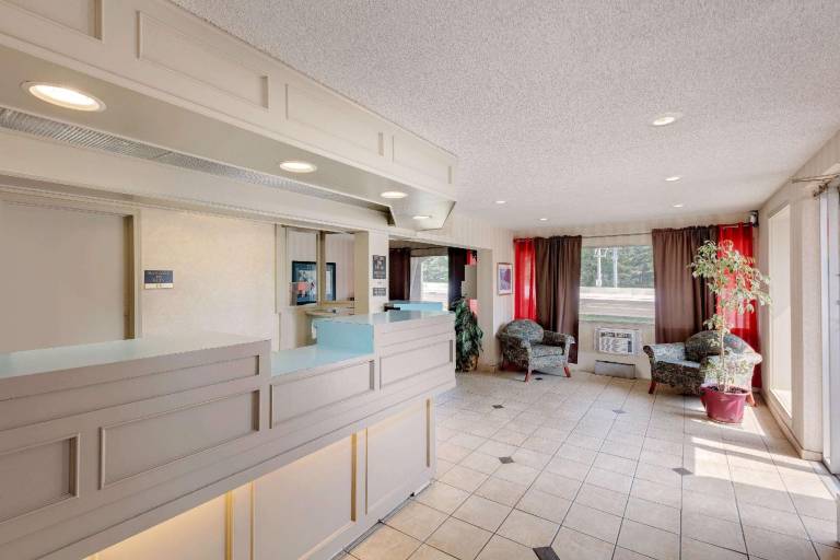 Metro Inn — photo 2