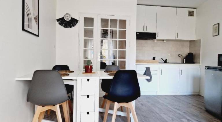 Rental apartment with 1 room for 4 persons — photo 3