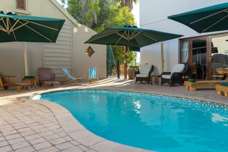 Turnberry Boutique Hotel — photo 2