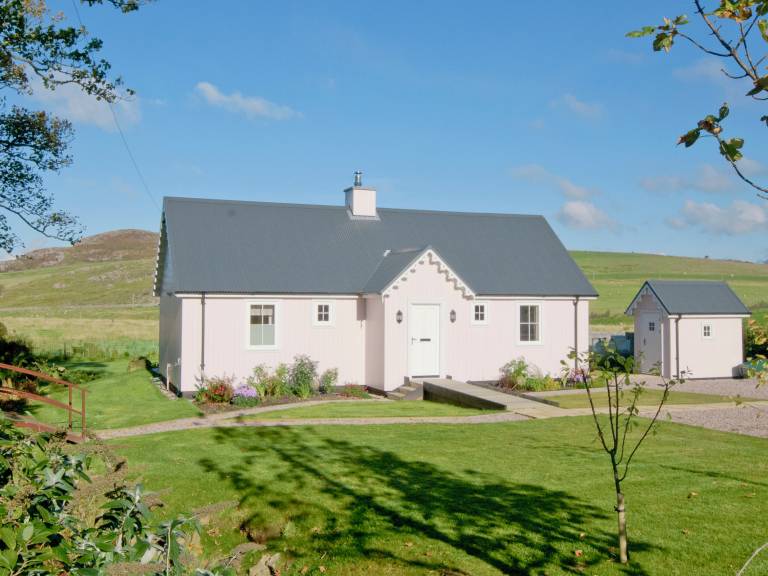 Cottage  Clachan