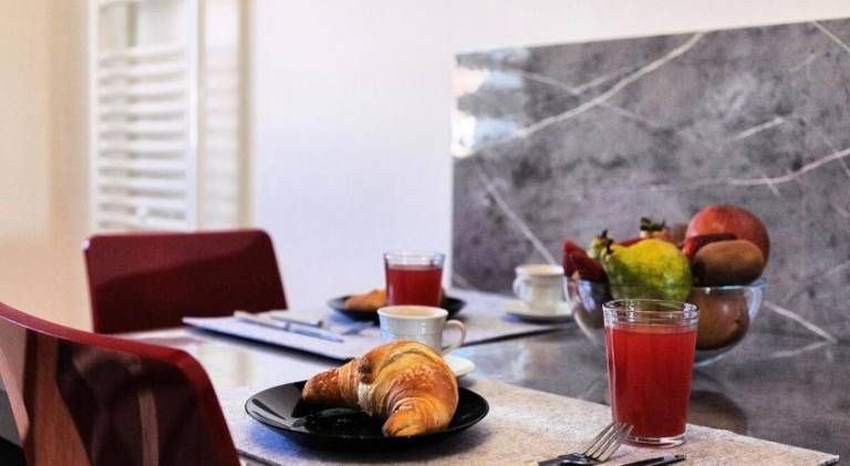 Rental apartment with 2 rooms for 8 persons — photo 4