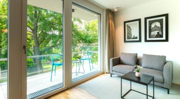81 m&sup2; Apartment mit Hotelservice