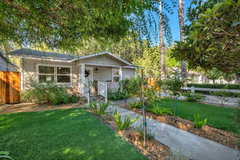 House Westlake Village
