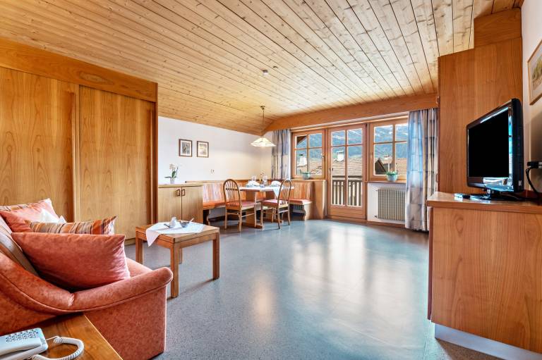 Holiday apartment with fast internet & garden | Mountain view | Suitable for remote work — photo 2