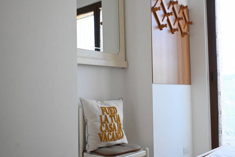 Rental apartment with patio | City view — photo 5