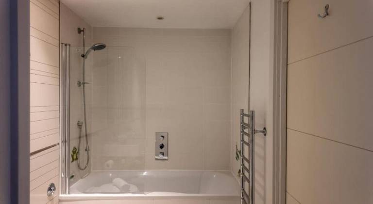 Holiday apartment | Next to Riverside Museum | Pets are welcome — photo 5
